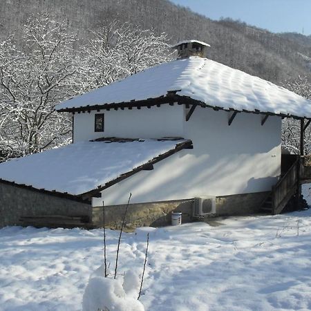 Къща Балканец Balkanets (Lovech) Exterior foto